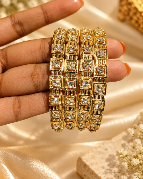 NYRISA Love Stone Kundan